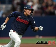 KBO, '음주운전' 前 롯데 배영빈에 1년 실격 중징계