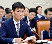 이복현 금감원장 "유튜버 주가조작 2~3건 조사…신속 결론"