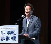 임종석 “‘尹키즈 No.1’ 한동훈, 국회의원 목표 아닌듯…욕망 봉인 해제”