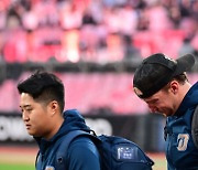 눈물 흘리며 韓 떠난 NC 페디, 18일 만에 돌아온다! KBO 시상식 참가... 투수 3관왕-MVP 수상 유력