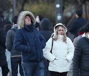 경남내륙 5개 군 '한파주의보'…찬 공기 유입으로 아침기온 '뚝'