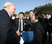 故 서정우 하사 모친 “아들 전사하고서야 北 위협엔 예외없다 깨달아”