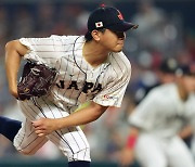 '2억달러 유력' 日 대표팀 동료 피한 이마나가의 MLB 포스팅 전략···"현명한 선택"