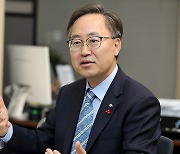 유성훈 금천구청장 “軍부대 이전부지 G밸리와 연계, 산업거점 육성” [2023 서울 구청장에게 묻다]