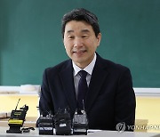 이주호, 정신건강 전문의와 '학생 마음 건강교육 지원' 논의