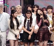 레드벨벳, '쇼! 음악중심'서 'Chill Kill' 첫 1위..."6년 만이라 긴장"(종합)