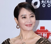 “지금까지 청룡영화상 김혜수였습니다”…김혜수, 영화 같았던 완벽 피날레