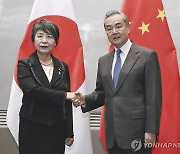 中 "대만문제 간섭 반대·오염수 감시필요"…日 "수입금지 철회"(종합)