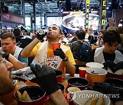 RUSSIA CURIOSITIES MUSSEL EATING CHAMPIONSHIP