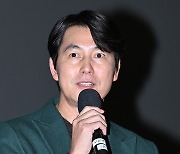 정우성, ‘영화 잘 보셨죠?’ [포토엔HD]