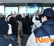 입국하는 NCT 드림, 무질서로 마비된 김포공항 [포토엔HD]