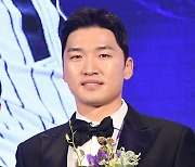 [포토]LG 박해민, KBO 시상식 수비상 수상