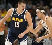 [NBA] ‘신인류에 한 수 지도’ 요키치 앞세운 덴버, 홈 8연승 질주