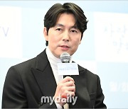 '사랑한다고 말해줘' 정우성 "수어, 직관적 표현이더라…배우면 배울수록 어려워"