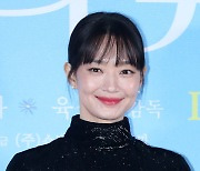 '3일의 휴가'로 돌아온 신민아, 김우빈이 반한 미모 [뉴시스Pic]