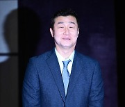 KBO 시상식 참석한 삼성 이종열 단장 [사진]