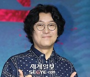 “권고사직으로 퇴사”…‘꽈추형’ 홍성우, 병원 내 갑질 사실?