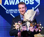 NC를 진심으로 사랑한 KBO MVP…페디 "거취? NC와 먼저 대화할 것"