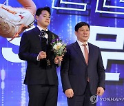 2023 KBO 신인상 문동주