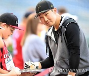 MLB 도전 이어가는 박효준…오클랜드와 마이너리그 계약