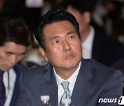 현인그룹 대화 참석한 김태효 차장