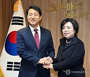 메가시티 논의 과천시장 만난 오세훈 "시민 불편해소 초점"(종합)