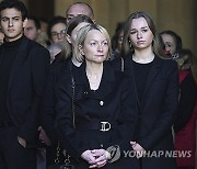 FRANCE COLLOMB FUNERAL