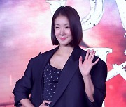 [포토]이시영, '스위트홈 시즌2' 많이 사랑해주세요!