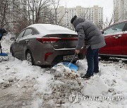 RUSSIA WEATHER SNOWFALL