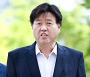 김용 징역 5년 선고한 재판부…"이재명 선거자금" 언급한 까닭