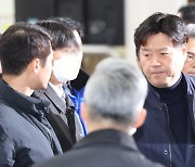 진중권 ″김용 징역 5년, 이재명 대표에 불리 ‥꺼져가는 수사 불씨 되살아나″