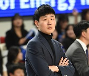 ‘홈 6연패’ 강혁 감독대행 “팬들 앞에서 이런 경기는 하면 안 된다”