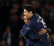 이강인 리그1 데뷔골, PSG '11월의 골' 선정