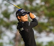 파격적인 숏커트 헤어스타일 이소미 프로, LPGA Q-시리즈 선두로~