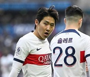 첫 한글 유니폼 · 골키퍼 퇴장...PSG, 르아브르 2-0 꺾고 리그 7연승