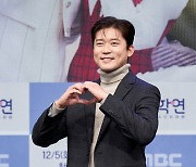 '덱스와 경쟁' 김대호 "신인상 너무 받고 싶어, 못 받으면 서운할 듯" ('학연')