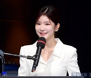 [포토] 박소영 아나운서, '아름다운 미소에 눈길~'