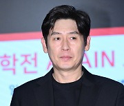 설경구 “받아주는 극단 없어 포스터 붙이다 ‘지하철 1호선’ 탑승”(학전 AGAIN)