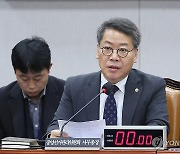 발언하는 김용빈 중앙선관위 사무총장