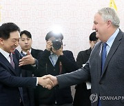 김기현 대표와 인요한 혁신위원장