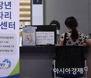 일자리 늘긴 늘었는데…노인 44만·청년은 1만 그쳐