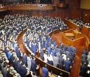 日의회, 올림픽 직전 ‘中인권문제 결의안’ 채택... 中 “내정간섭” 반발