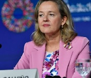 유럽투자은행 '첫 여성 총재'…칼비뇨 스페인 재무장관 선출