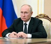푸틴 "내년 대선 출마" 공식선언…재선 시 2030년까지 임기 연장