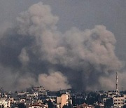 "이스라엘군, 가자 칸유니스 병원 인근 폭격‥수십 명 사상"