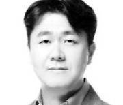 [에디터 프리즘] 정쟁에 묻힌 한국경제