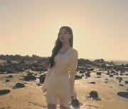 수진, 첫 솔로 EP 수록곡 ‘SUNSET’ 라이브 클립 깜짝 공개