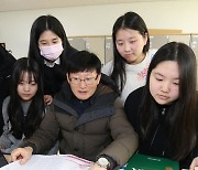 "수능 수학 1등급 96.5%가 이과생"… '문과 침공' 한층 거세진다