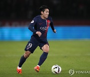 '이강인 풀타임' PSG, 낭트 꺾고 리그 8연승