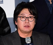 '노량: 죽음의 바다' 김윤석, "얼마나 설득력 있게 이순신 표현할지 고민됐다"